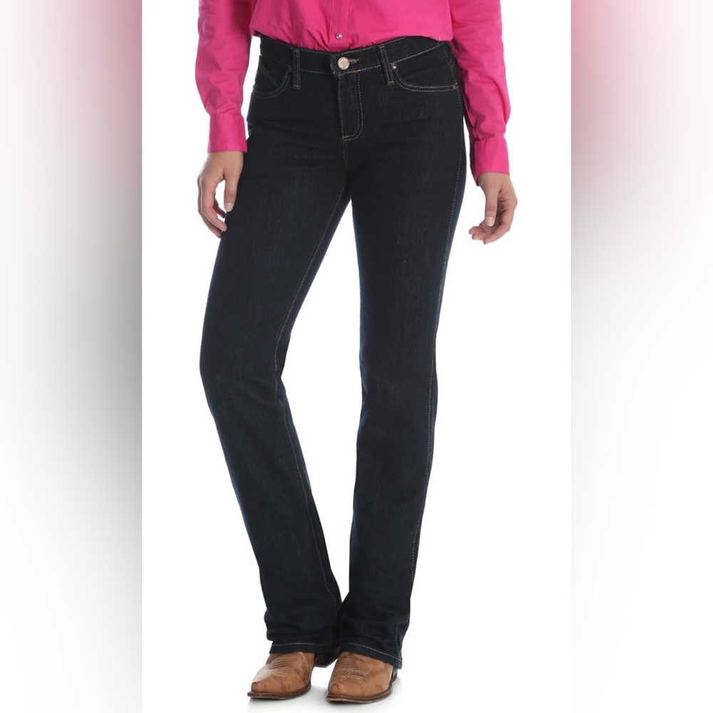 Wrangler Womens Q-Baby Mid Rise Boot Cut Jean